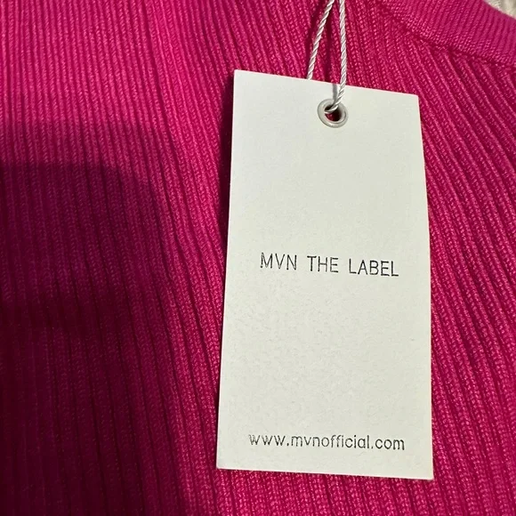 Pink sleeveless tank top ribbed backless camisole - Picture 2 of 5